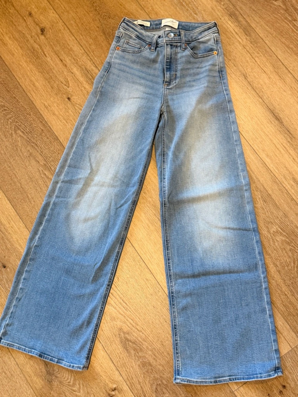 Universal Wide Leg Flare Jeans in Light Blue